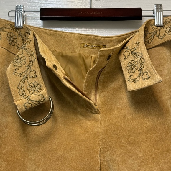 Suede pants - Picture 11 of 14